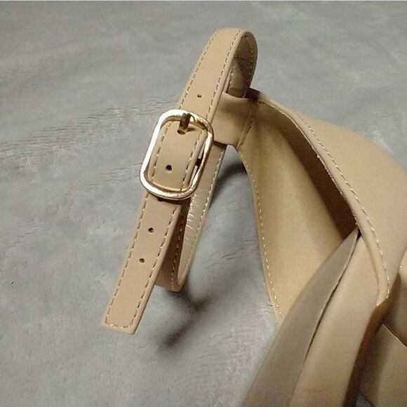 Dream Pairs Chunky Heel Shoes NWOT - Picture 5 of 5